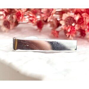 Minimalist 80's Style Smooth Silver Toned Vintage Men's Tie Bar | Tie Clip